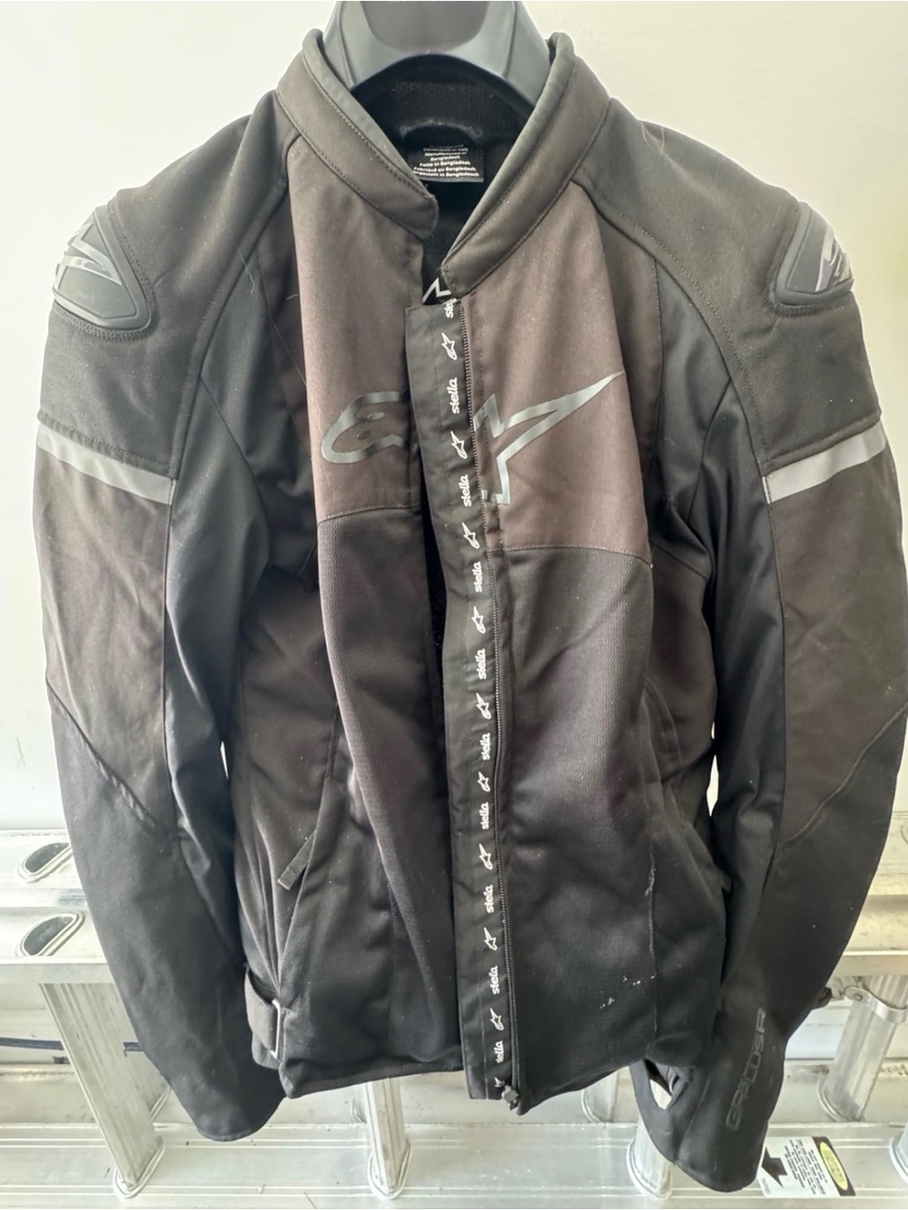 Alpinestars Stella T-GP Plus R v3 Air Motorcycle Jacket (Women’s Large)